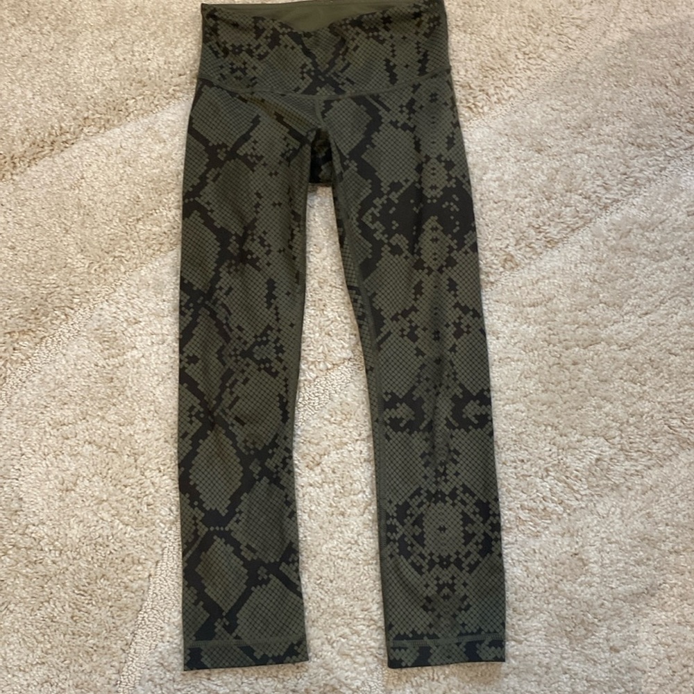 Lululemon leggings